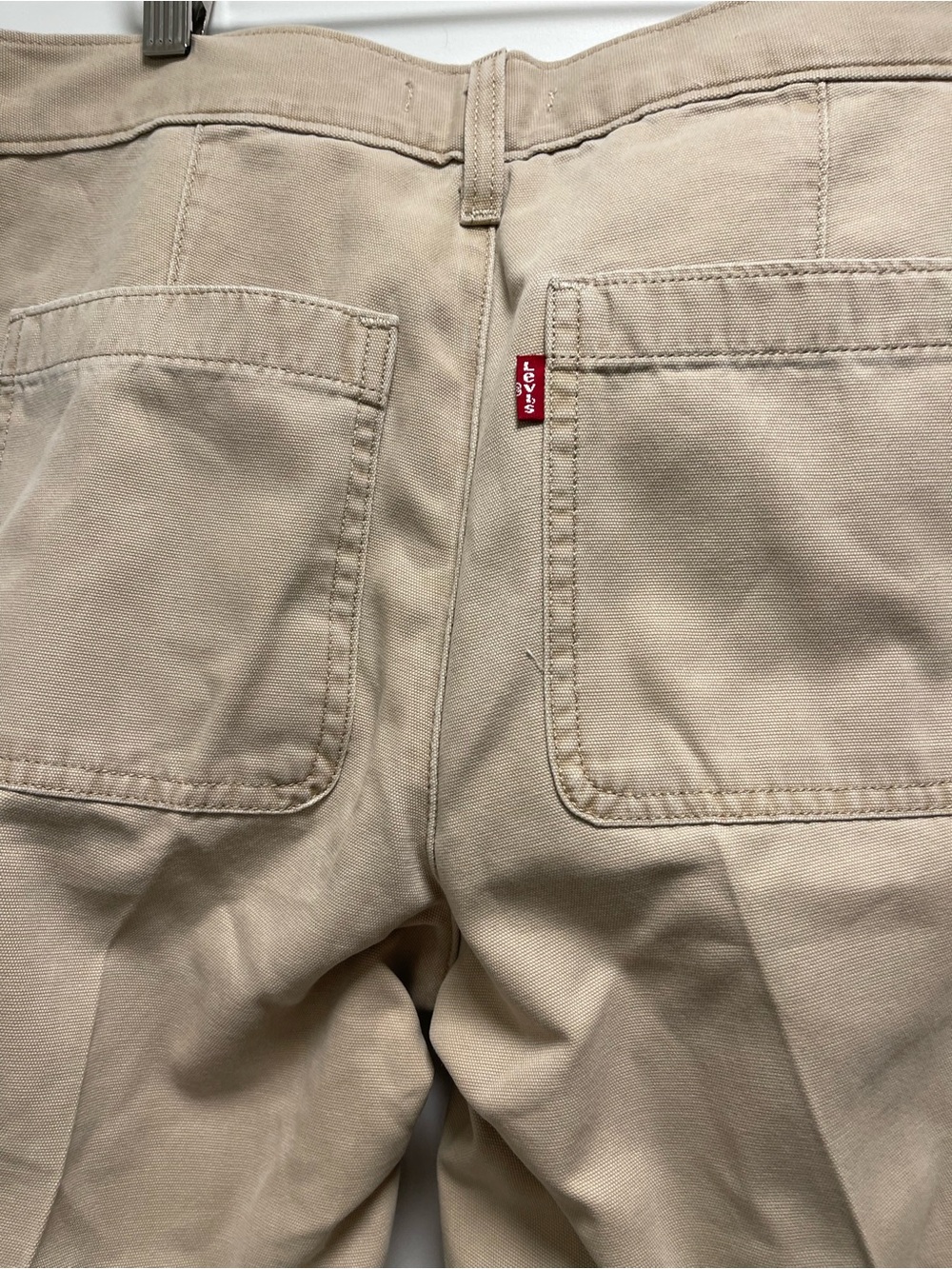 Levi’s Superlow Loose Cargo Pants in a Size 28 - Picture 3 of 7